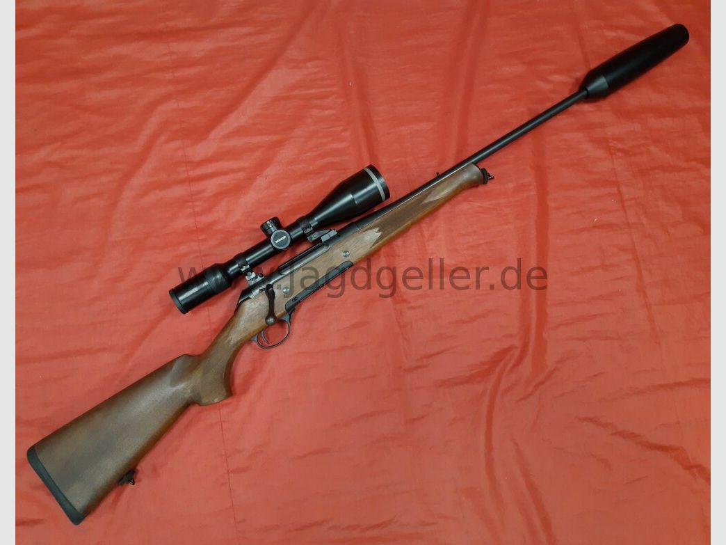 Haenel Jaeger 10 Kal. 9,3x62 mit 2,5-15x56 Minox ZE5i und Schalldämpfer F&D 9,3x62