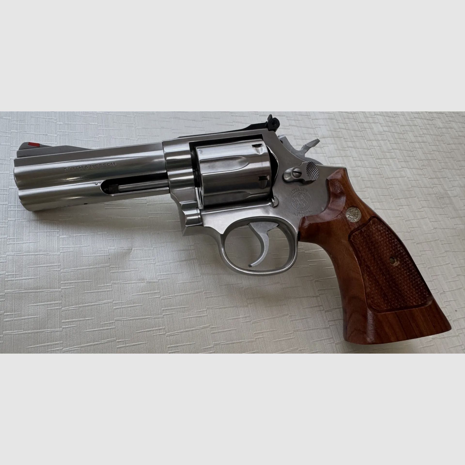 Smith & Wesson Modell 686-3 – 4 Zoll – Kaliber .357 Magnum