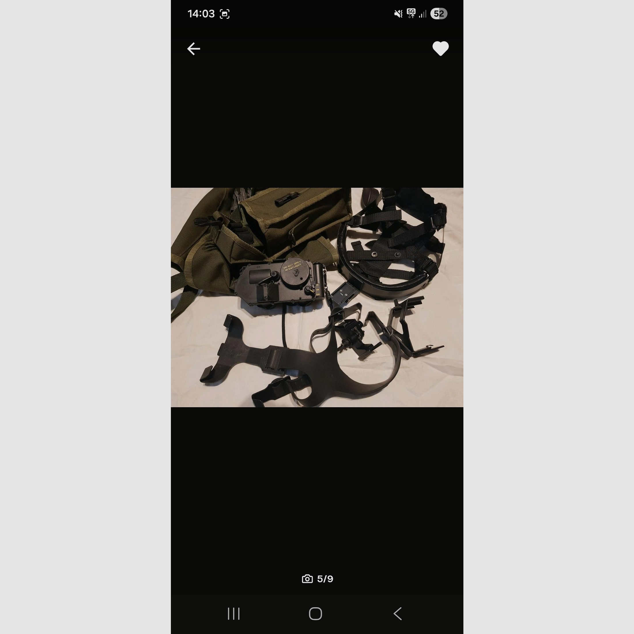 Nachtzichtversterker met helm- en hoofdbevestiging