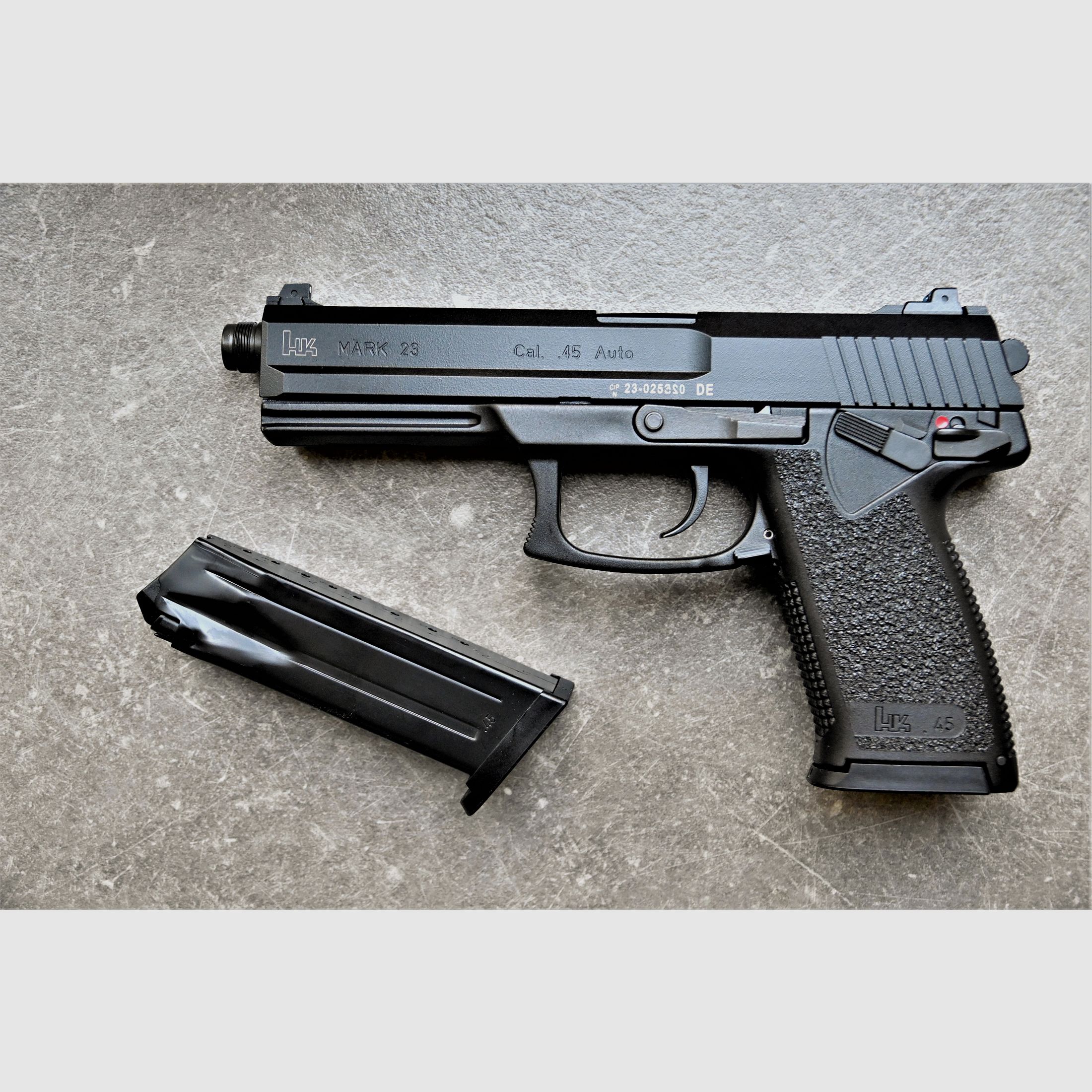 HK Mark 23 Mod 0 SOCOM .45 Auto - halbautomatische Pistole