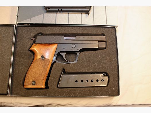 SIG Sauer Selbstladepistole  Modell: 220 + Wechselsystem