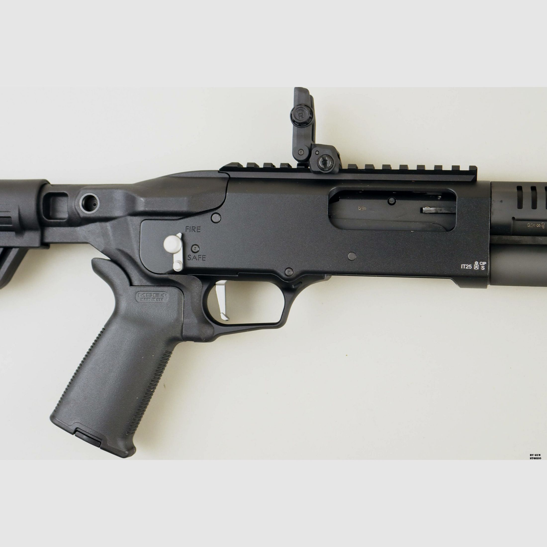 Fusil à pompe Mossberg mod. 590R Rail cal. 12, image 10 sur 12