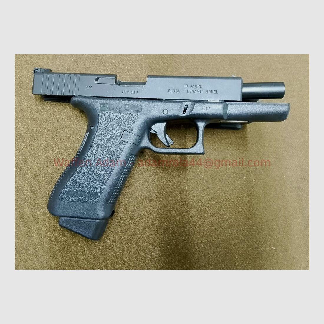 Glock 17 speciaal model