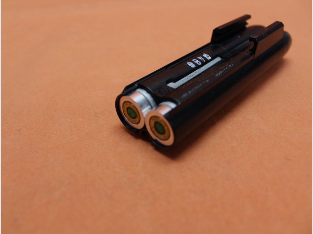 Piexon Jet Protector JPX Gen1: Abschussgerät für Reizstoff (Pfefferspray) Polymer schwarz 10%OC ÜBERLAGERT!