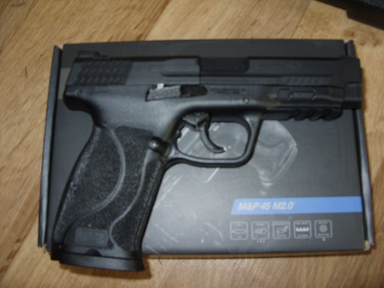Luftpistole Co2 Smith & Wesson M & P 45 M 2.0 Diabolo
