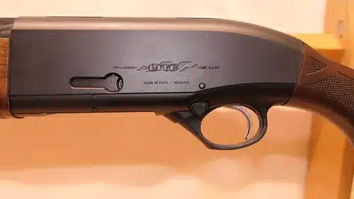 Semi-automatisch geweer Beretta A 400 Lite Wood kal. 12/71cm, afbeelding 8 van 11