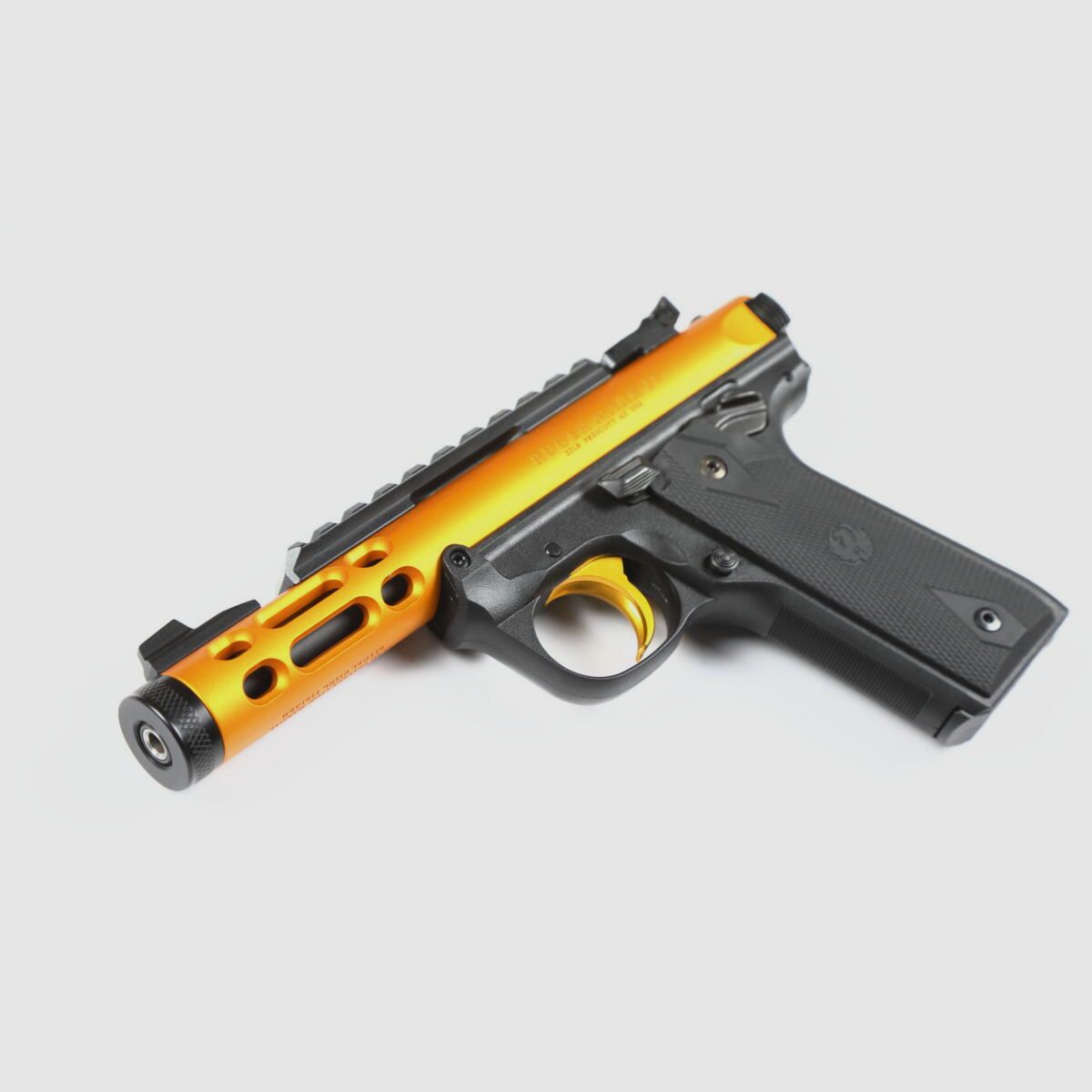 Ruger Mark IV 22/45 LITE Black/Gold, Bild 1 von 9