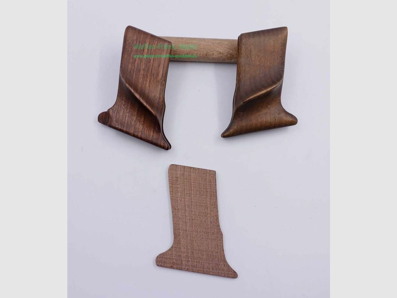 Diversas empuñaduras de pistola FN 1910