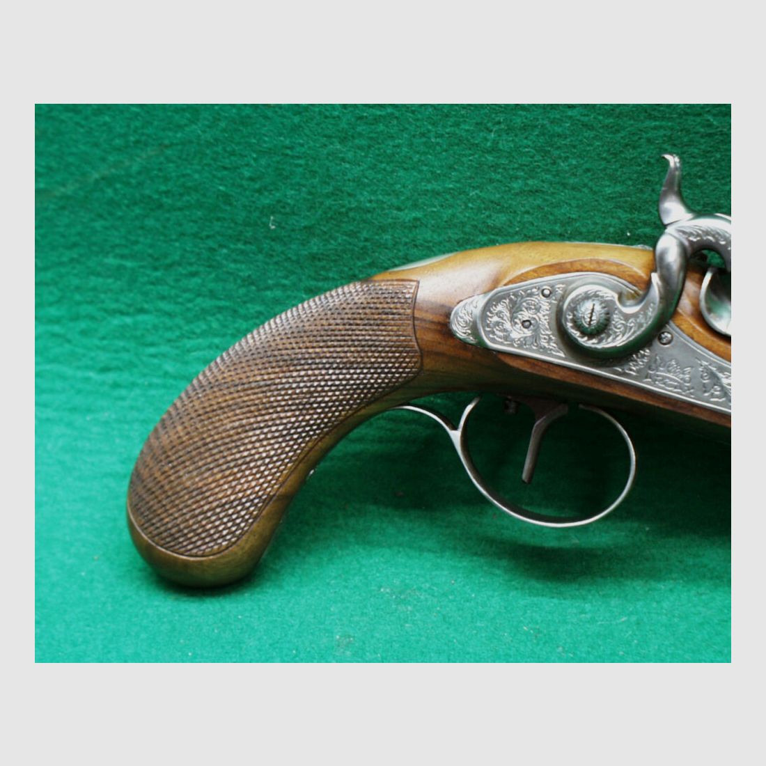 Artax	 Mortimer Pistole, Mod. Venice Kal.36 Perk., graviert