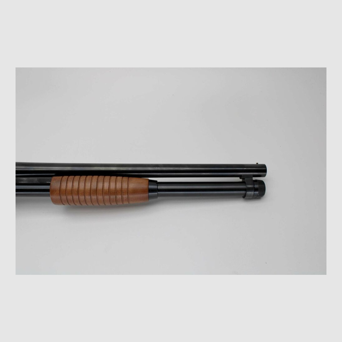 Vorderschafts Repetier Flinte Winchester 1300 Defender 12/76