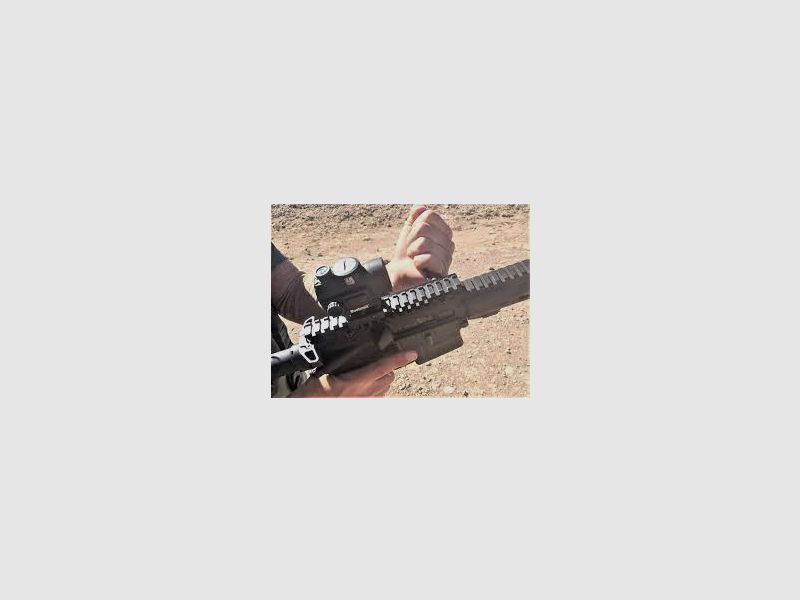 SMITH TACTICS SIDE-KICK CO-CHARGER CHARGING HANDLE, image 3 sur 3