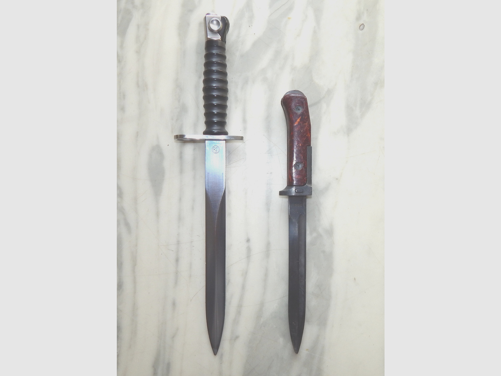 2 Bajonette