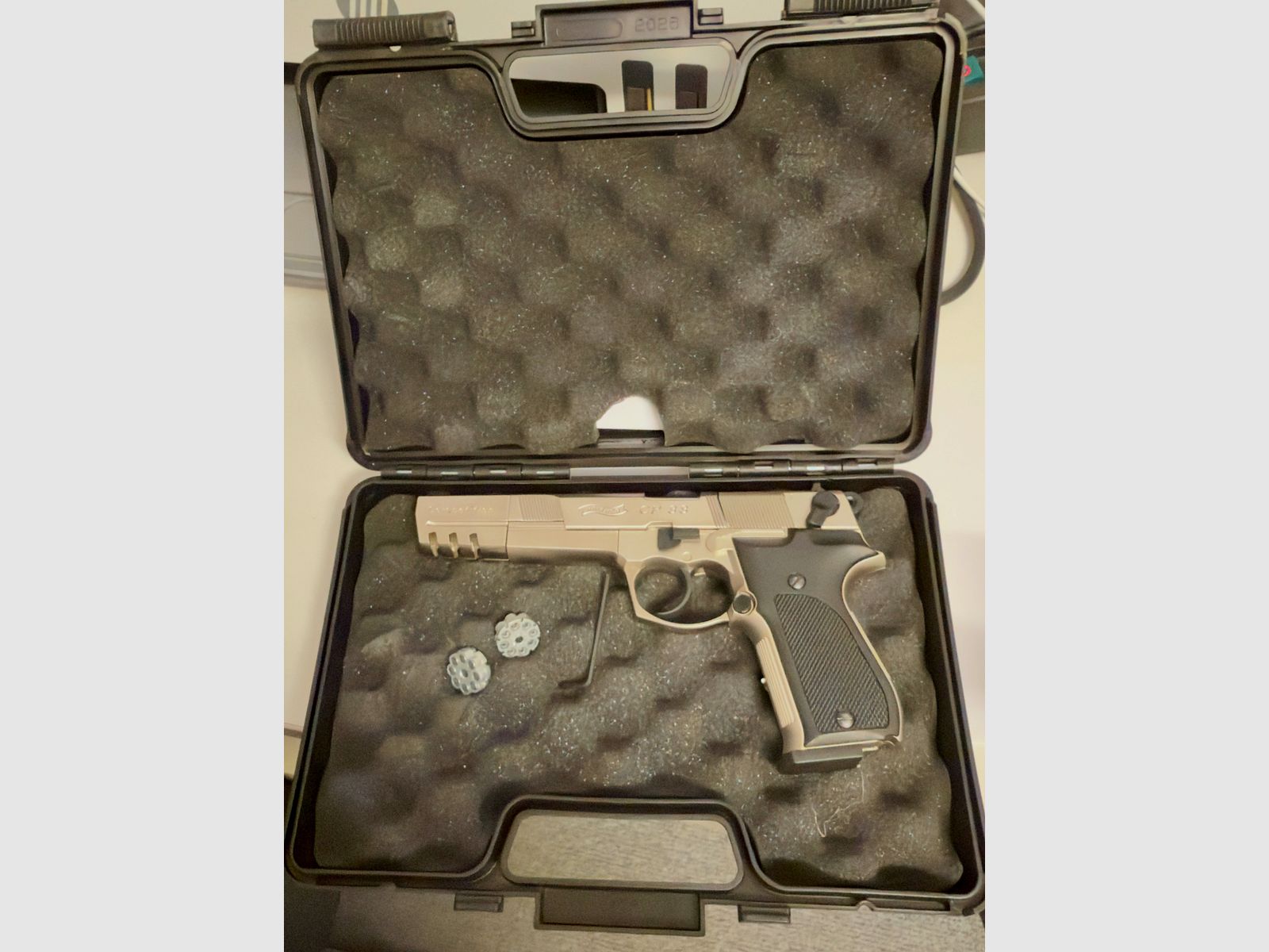 Walther CO2 Pistolet CP88 Competition de 2026, image 2 sur 3