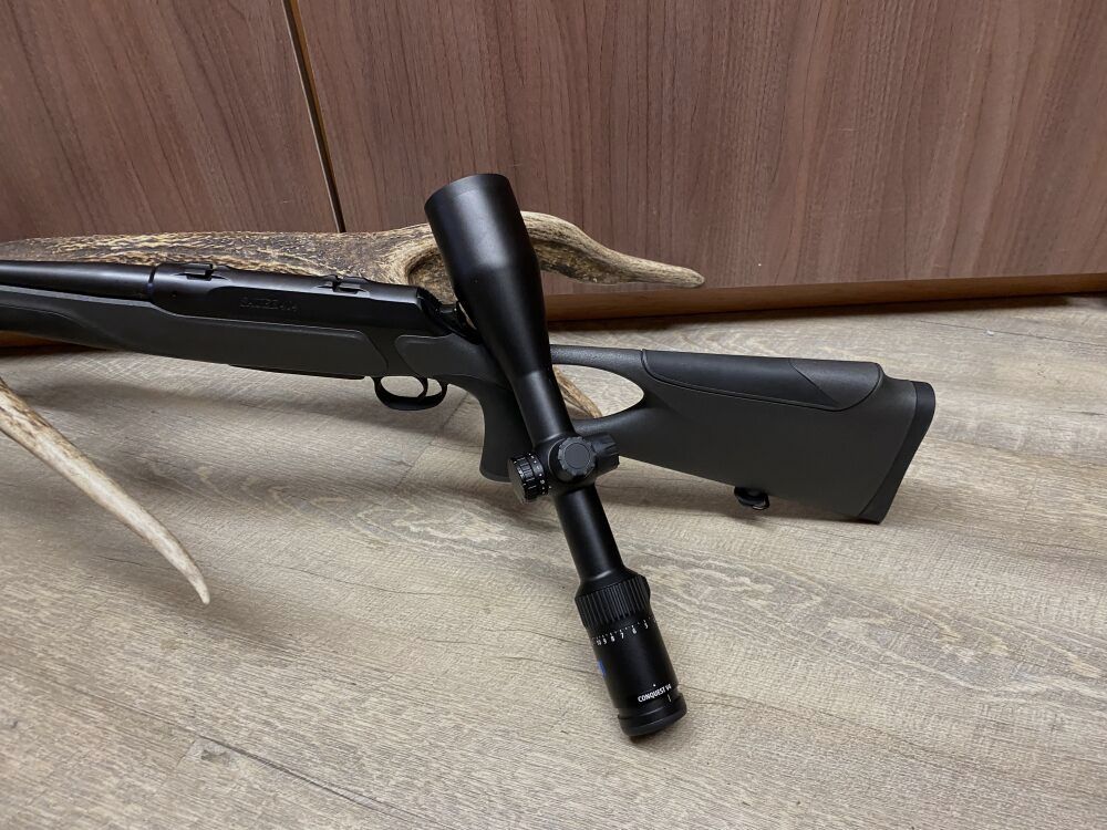 Sauer 404 Synchro XT, mit Zeiss Conquest V4 3-12x56, Stahlsystem