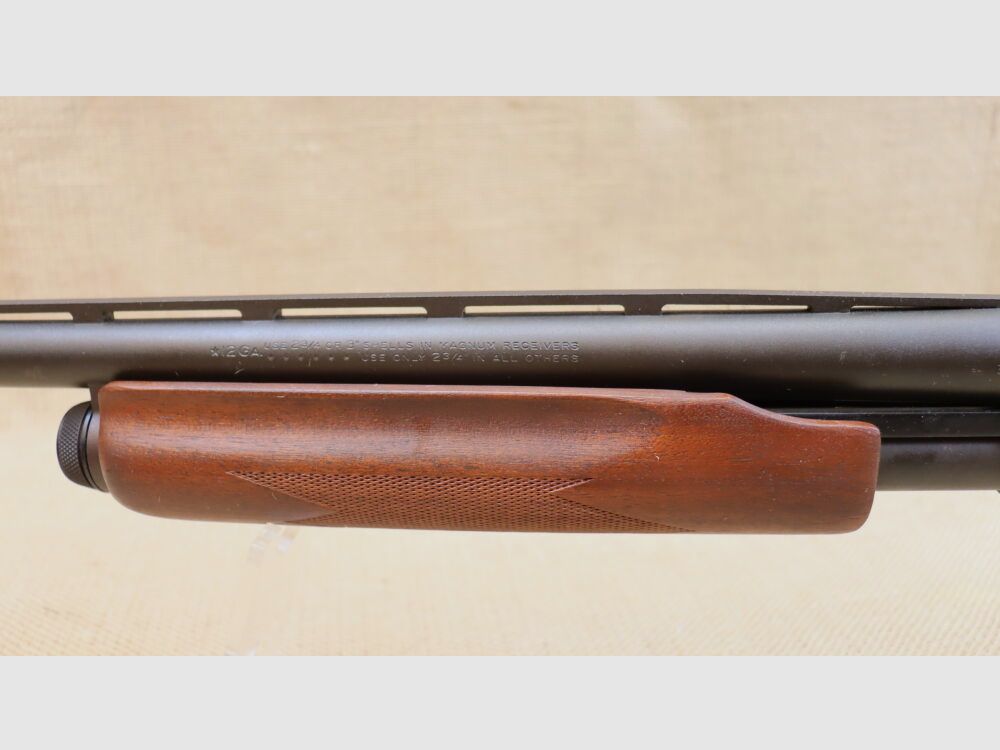 Repeater strzelba z przednim uchwytem Remington 870 EXPRESS 12/76