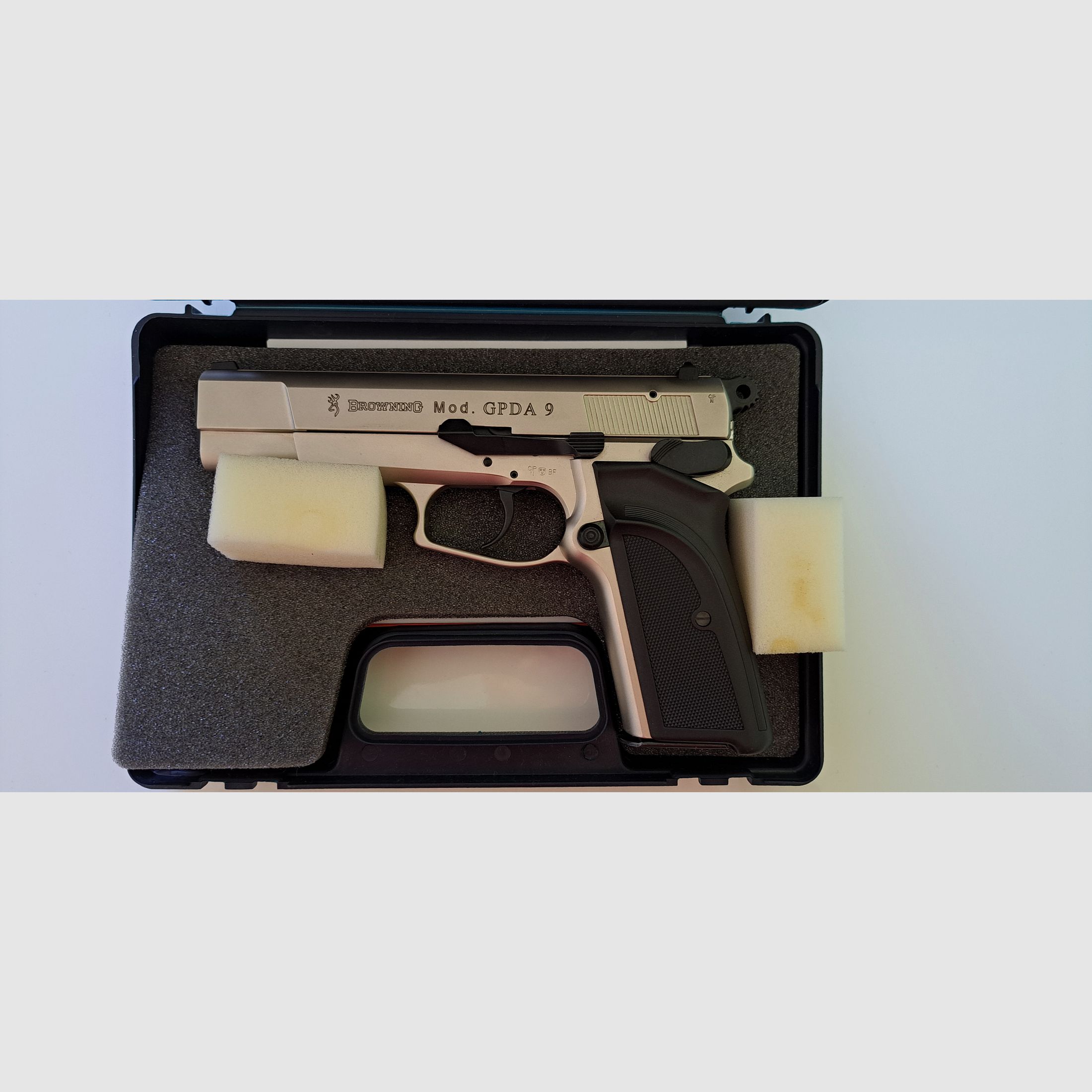 Browning GPDA 9, nickel, Umarex blank firing pistol