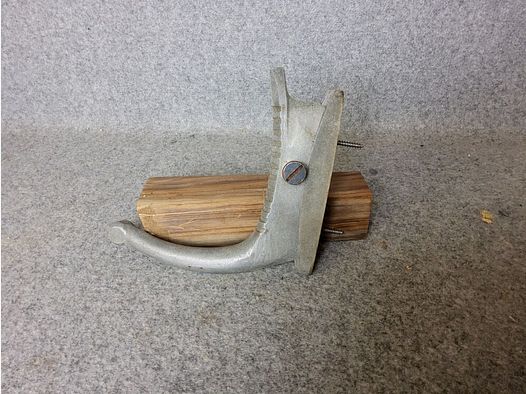 unknown stock cap for .22 or free rifle