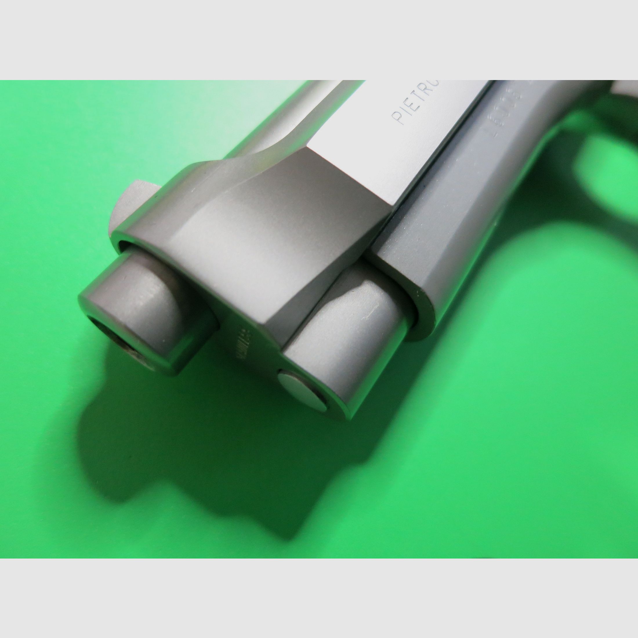 Pistola semiautomatica Beretta 92 FS, 9 mm Luger, pistola delle forze armate statunitensi #65