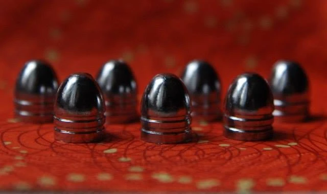 50 conical lead bullets cal. .375 for muzzleloaders