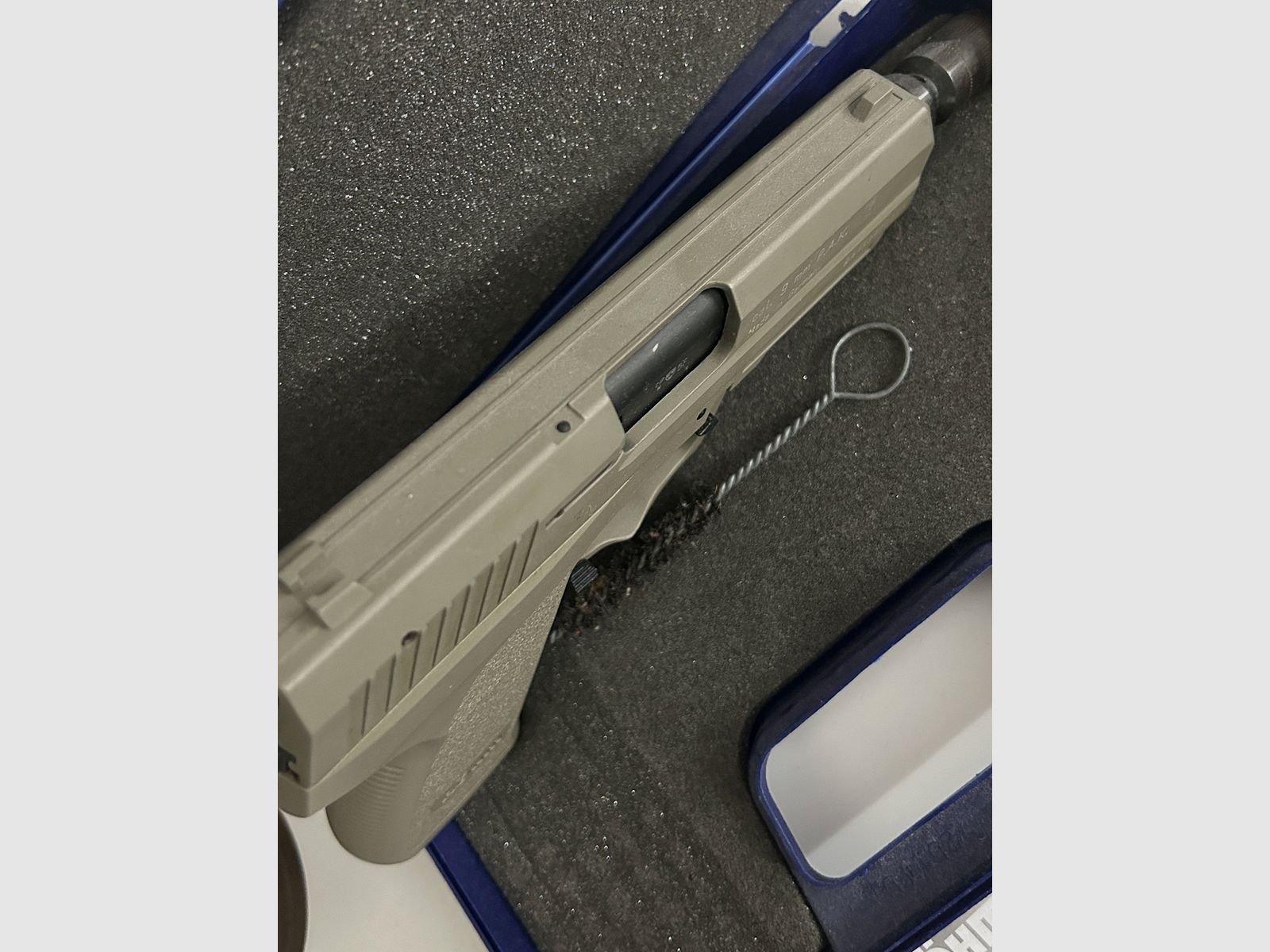 Röhm RG 96 Schreckschuss Pistole 9 mm P.A.K. Icon Grau