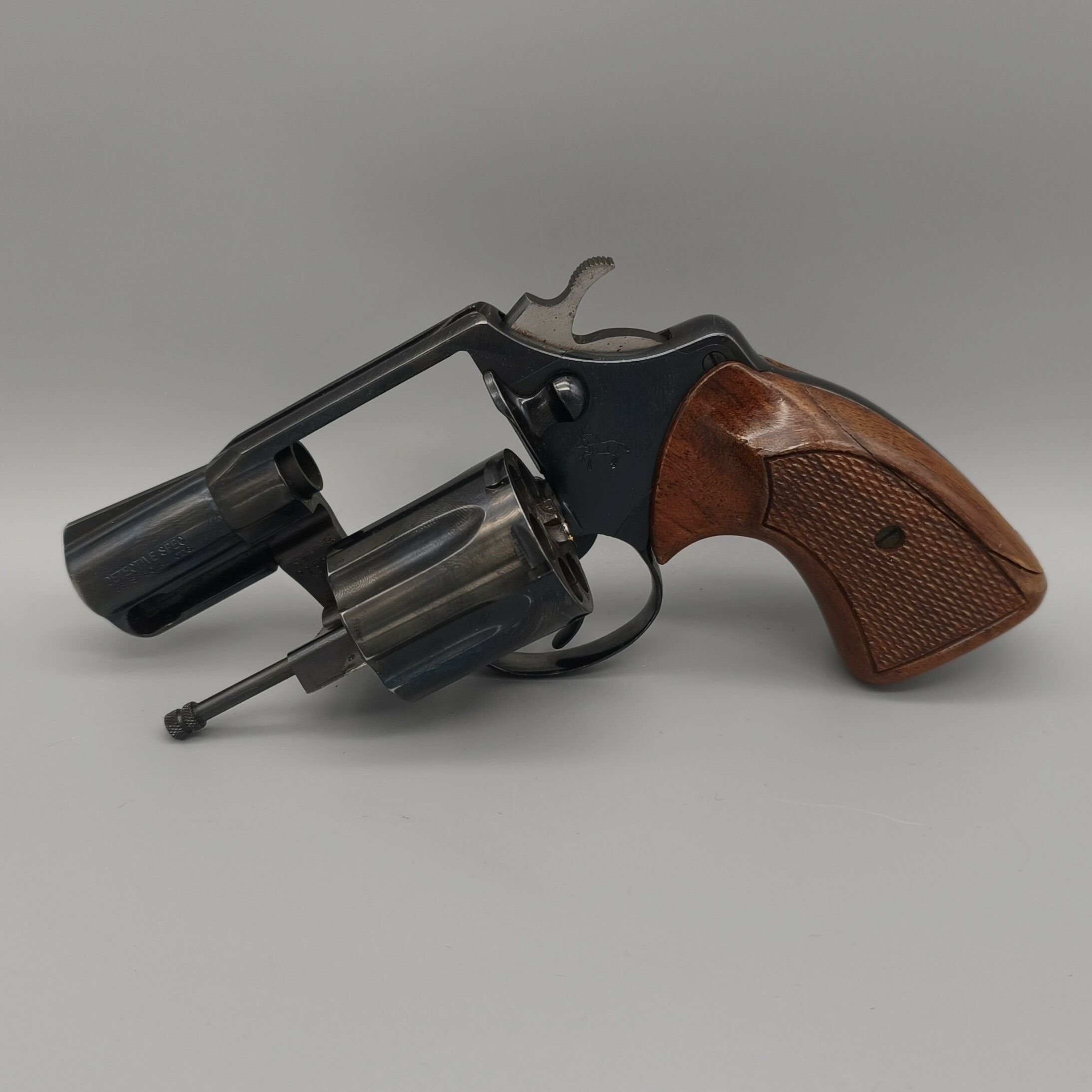 Colt Detective Special 2" .38 Special Wooden Grips .38Special