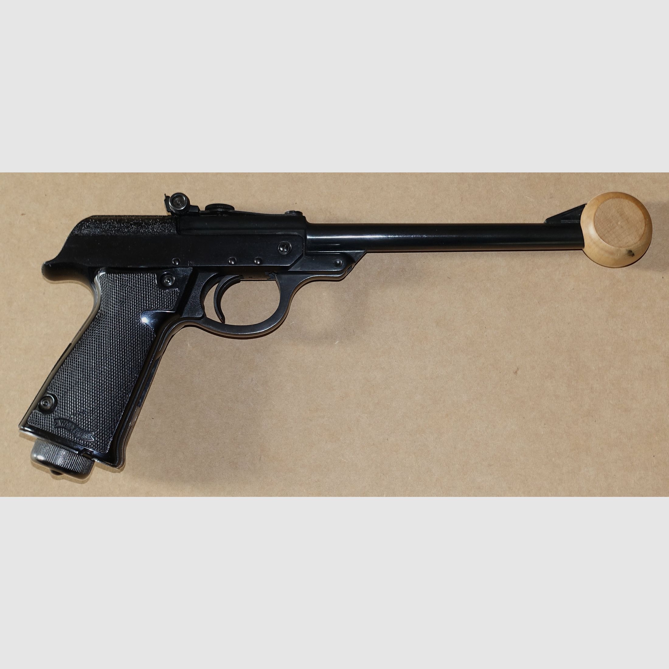 Luftpistolen Sammlung / 12 Stück / Walther LP53, Diana, Lov, Baikal, Record usw. 