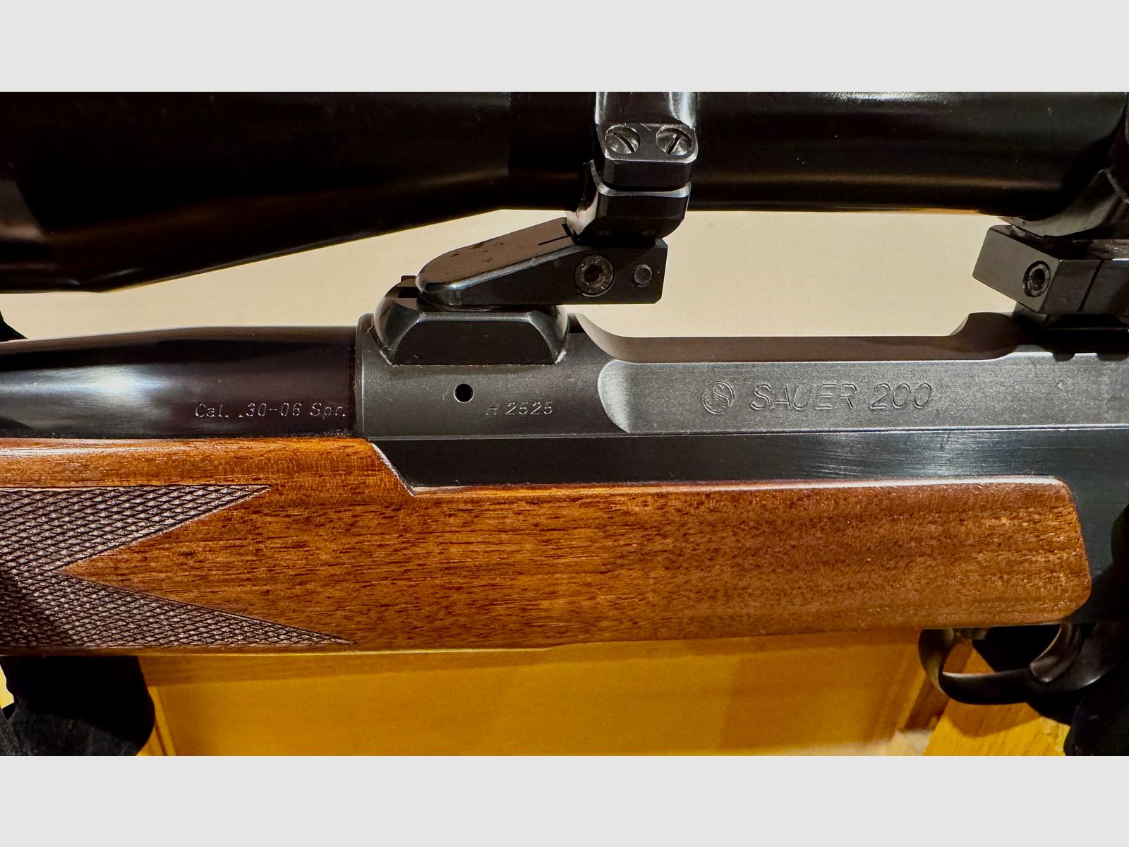 💥 J.P. Sauer & Sohn 200 in kal. .30-06 Spr. | Met ZEISS DIAVARI-ZA 2,5-10x52 | Weinig geschoten!