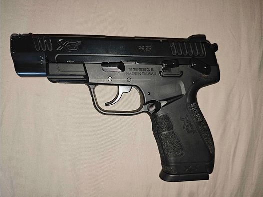 Springfield XDE 4,5 mm GBB
