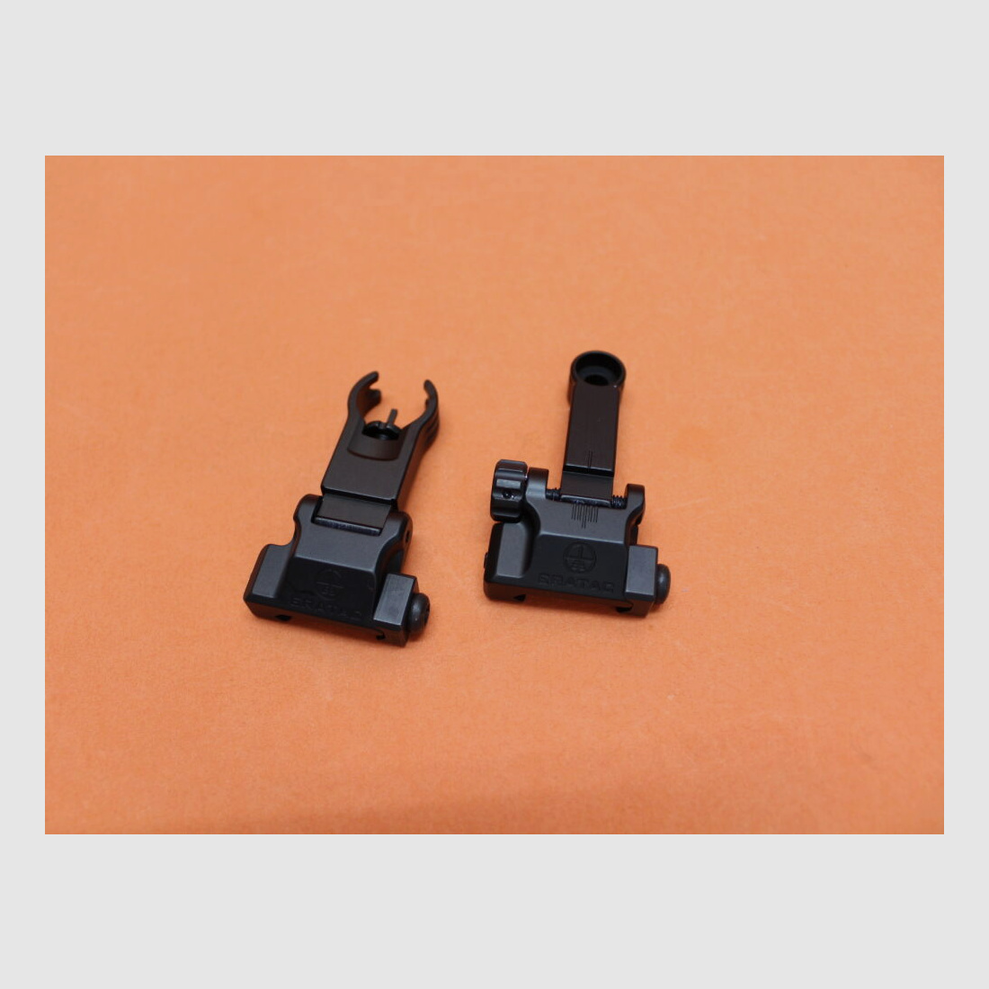 Recknagel Era-Tac Notvisierung (T0541-2355) HK-Style 1,35mm Korn, Alu schwarz f. Picatinnyprofil, m. Klappkorn