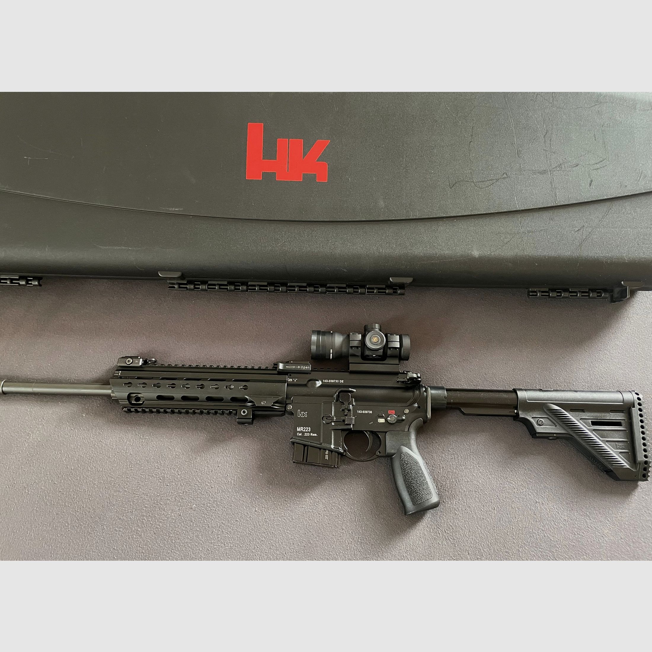 HK MR 223 + Leupold Red Dot + Zubehör, 551 Schuss Belastung , 16,5 Zoll , 10 Magazine Mag Pul