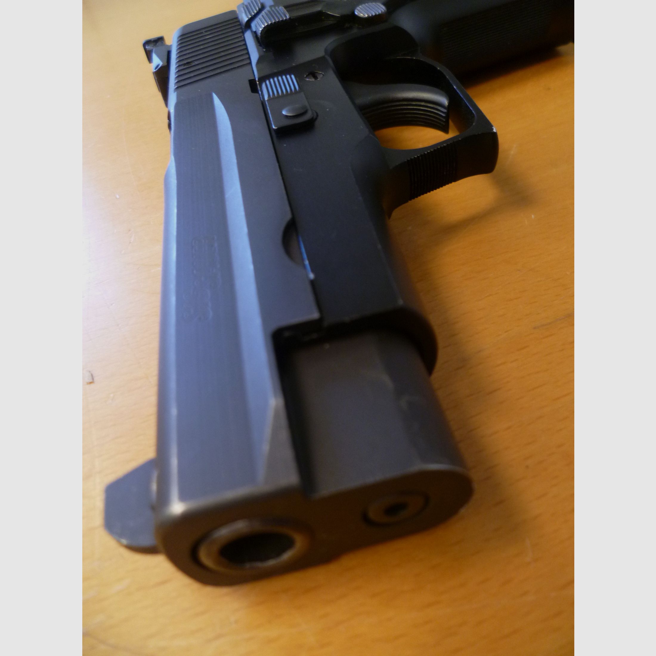 Pistole SIG Sauer P226 9mm Luger