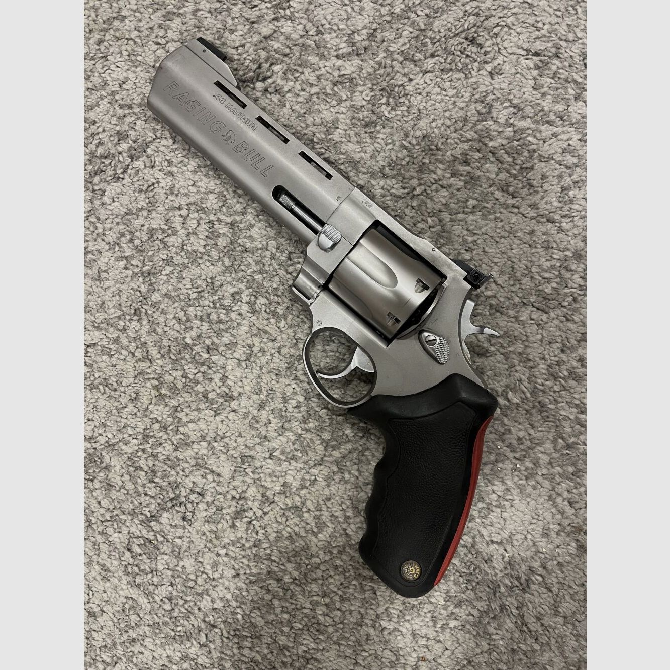 Taurus Raging Bull