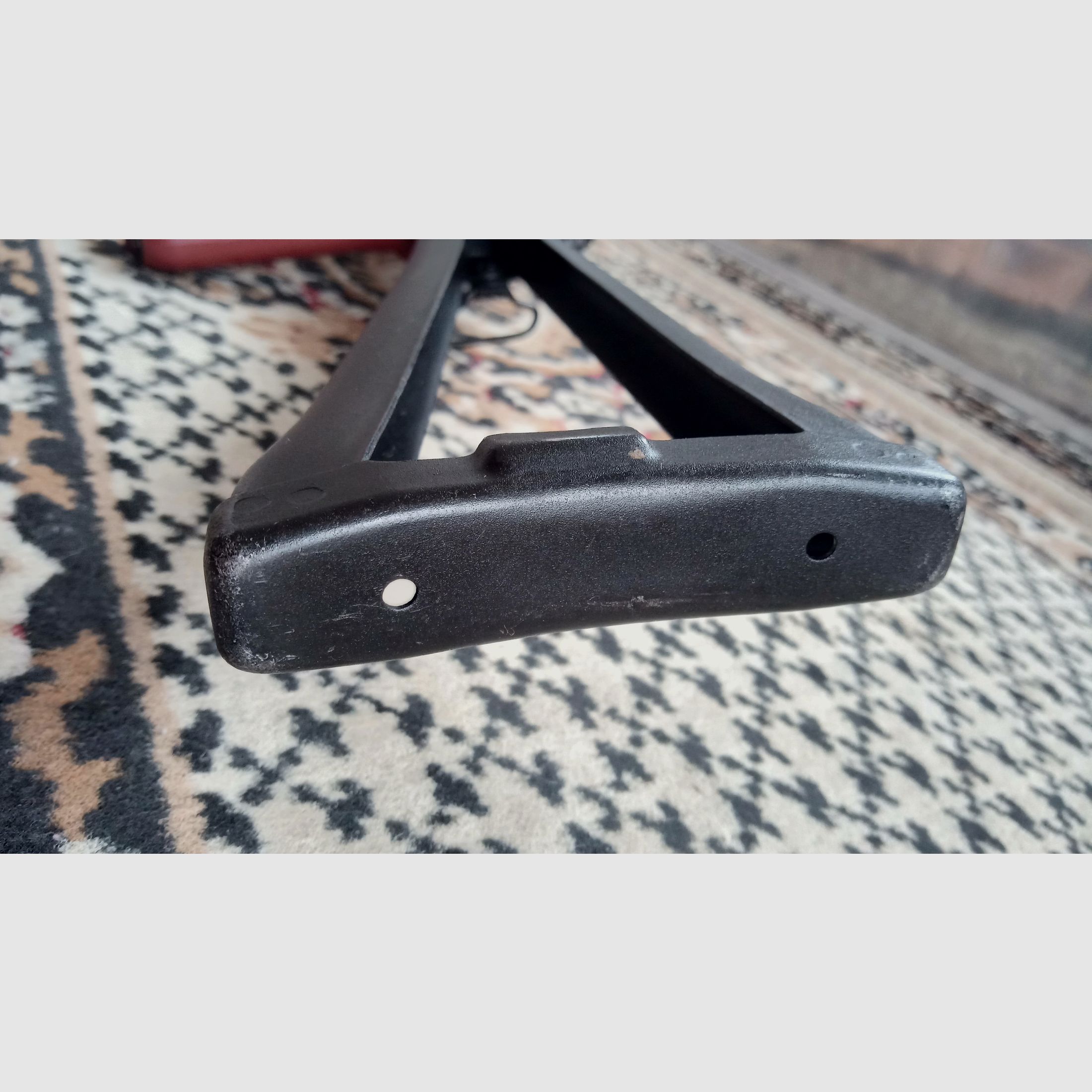 Absolut hochwertig und sauber verarbeiteter russischer 5,5 mm Saiga / Izhmash Skelett Klappschaft für AKS-74 / AK Klappschaft 5.5 Triangle Side Folder