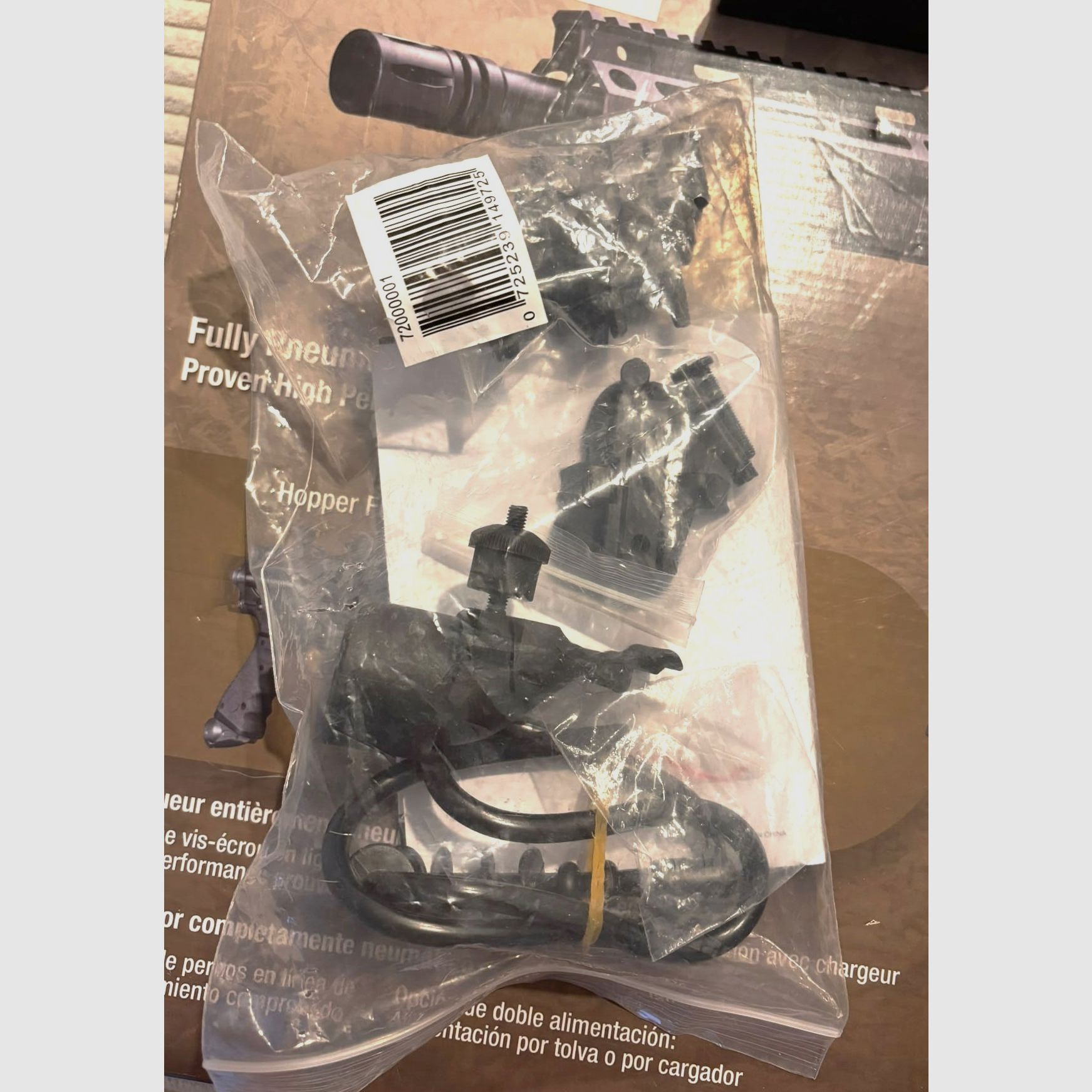 Tippmann TMC Elite in .68 Top accessories