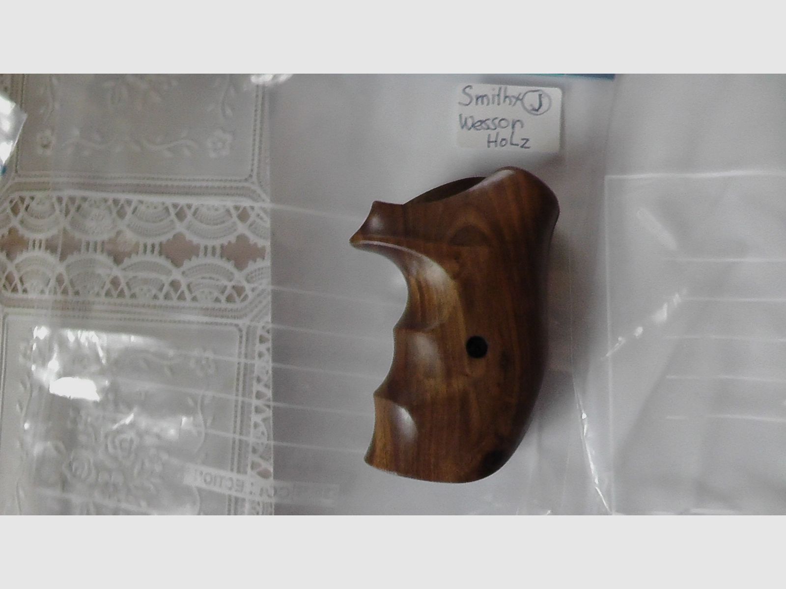 3 Pachmayr Griffschalen  Made in USA  3 Holzgriffschalen  Alle neu!