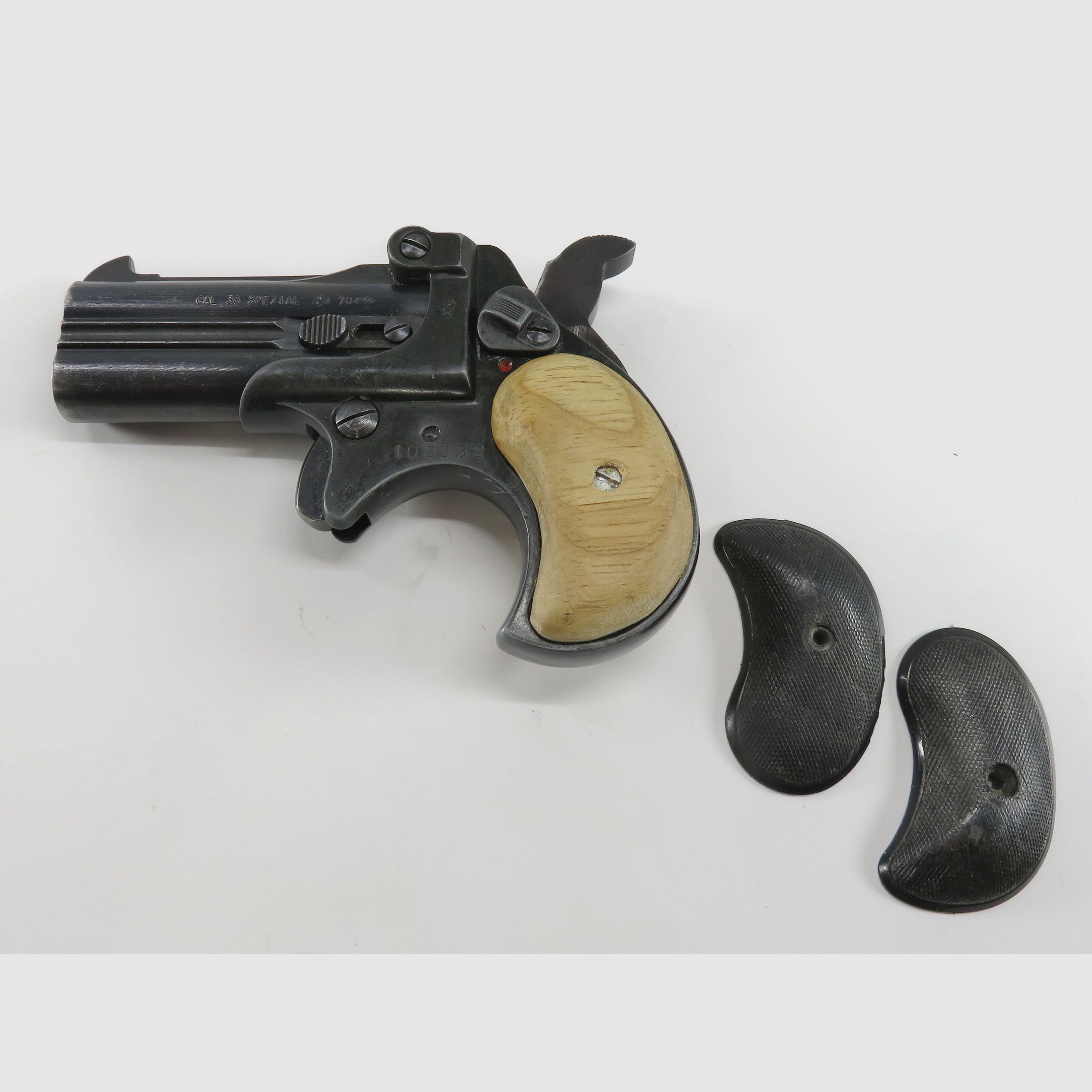 Doppelläufiger Derringer Röhm Modell RG 17 | Kaliber .38 Spezial | Deutscher Beschuss | Sammlerwaffe!