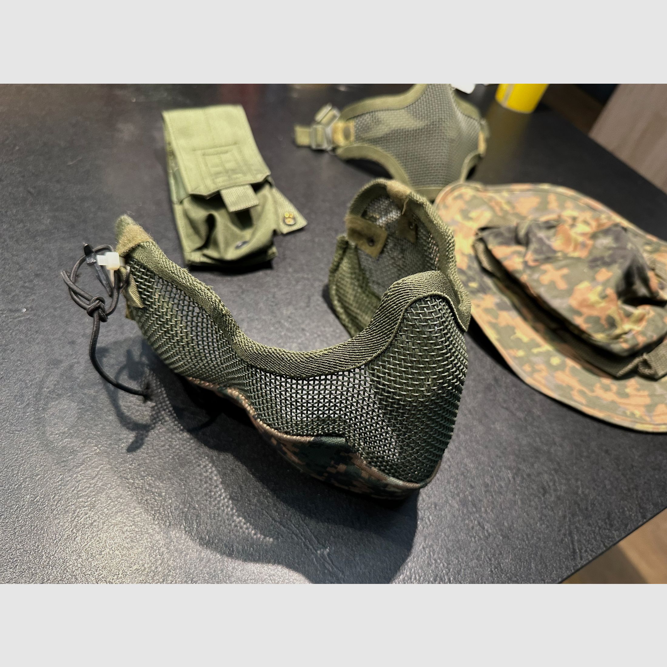 diverses airsoft bekleidungs zubehör