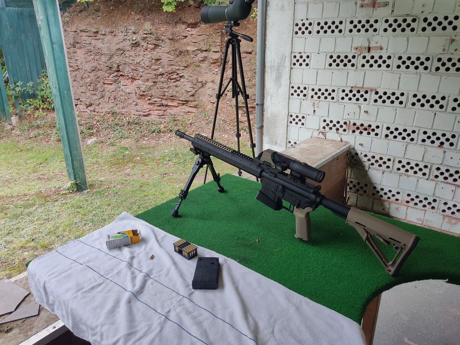 TIPPMANN M4-22 Picatinny / Zweibein Adapter 