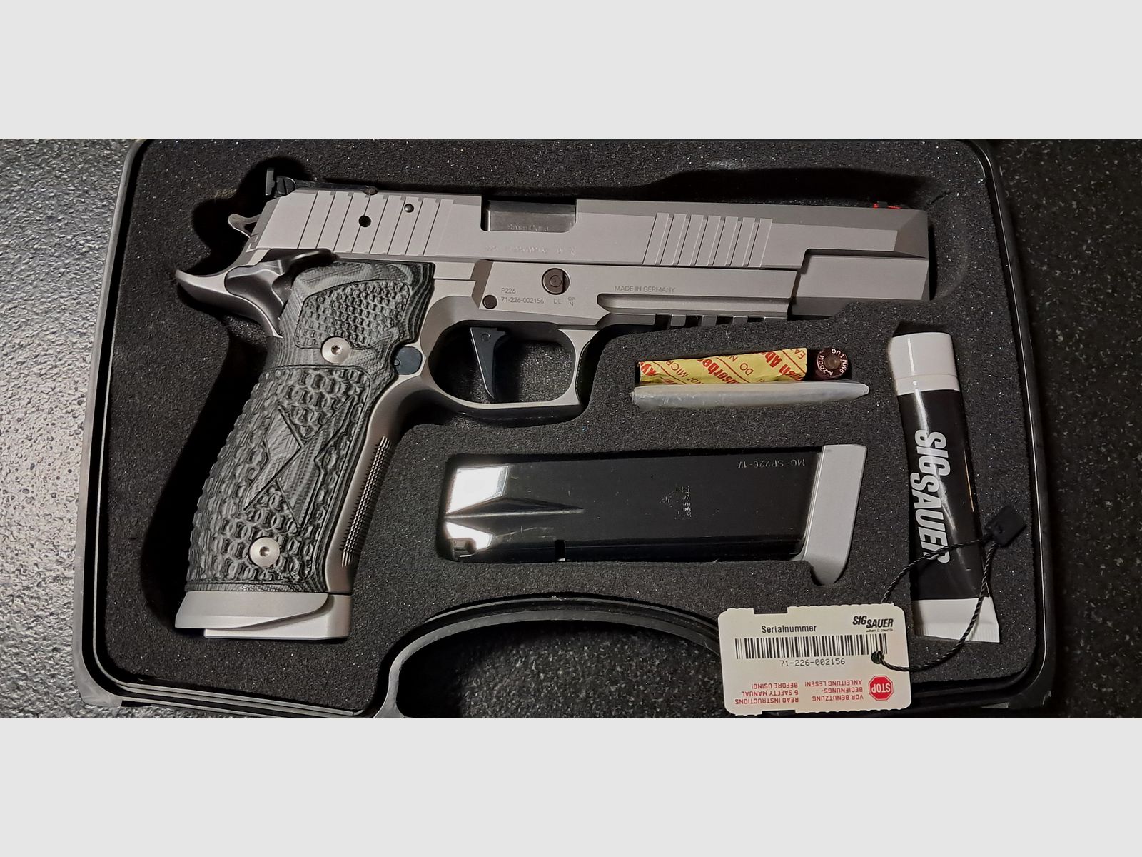 Sig Sauer X - Six Supermatch, caliber 9 mm with accessories