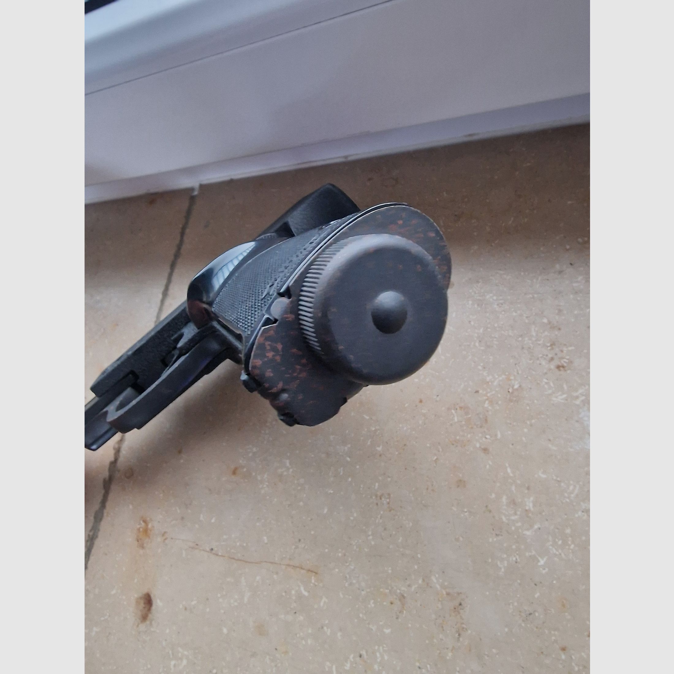 Pistola ad aria compressa Walther Model LP 53 con accessori e scatola