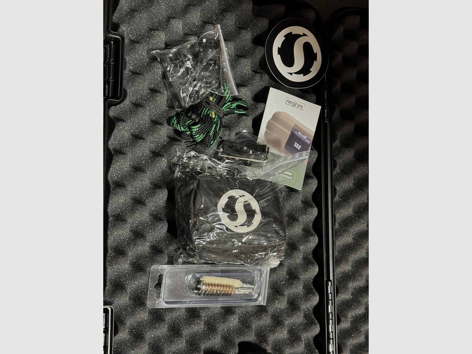 Schmeisser AR15-9 Sport Kal. 9mm Luger in 10,5 Zoll M-Lok Schiebeschaft M14x1 und Falke Reddot