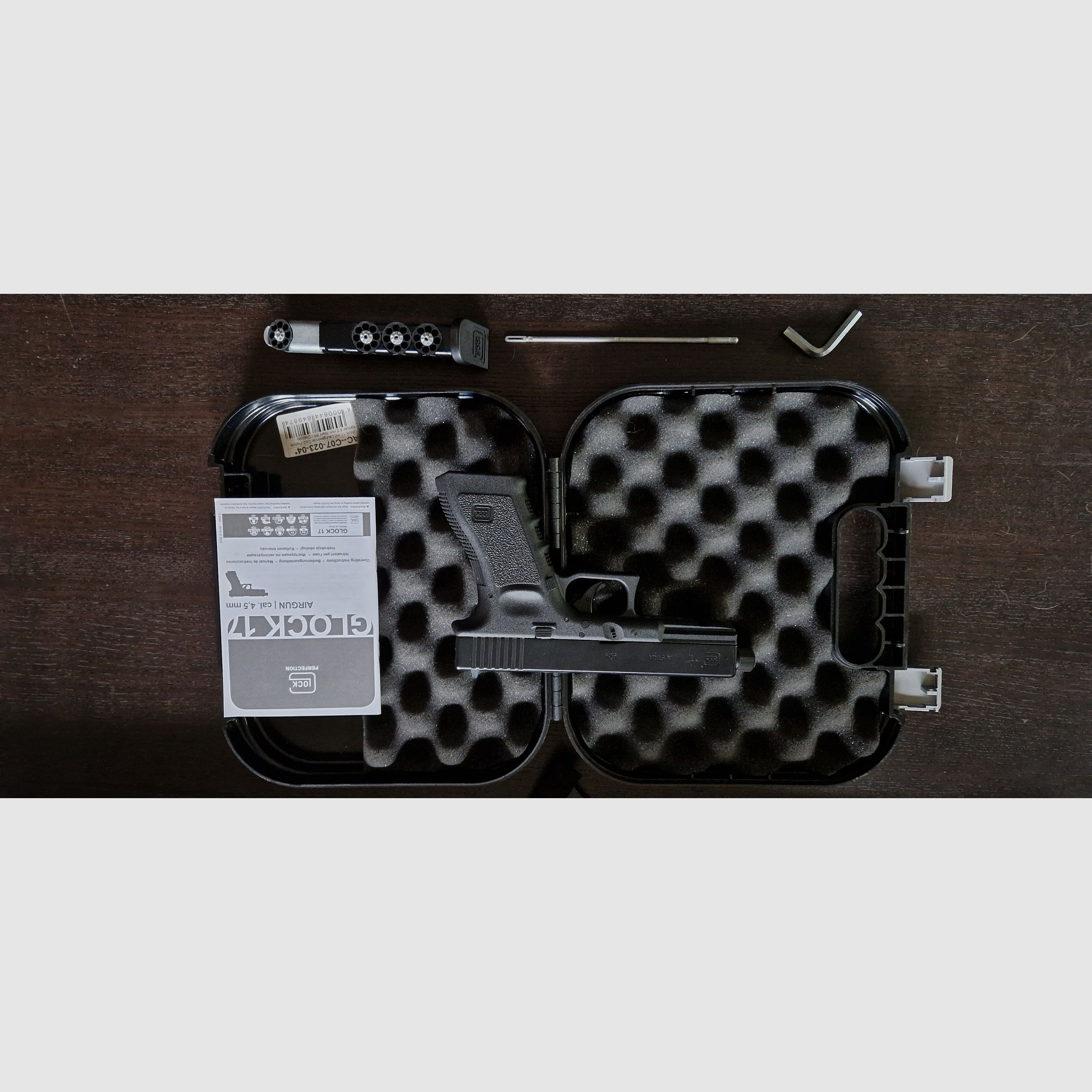 Glock 17 CO2 Pistole 4,5mm defekt! Magazin undicht! Bastler