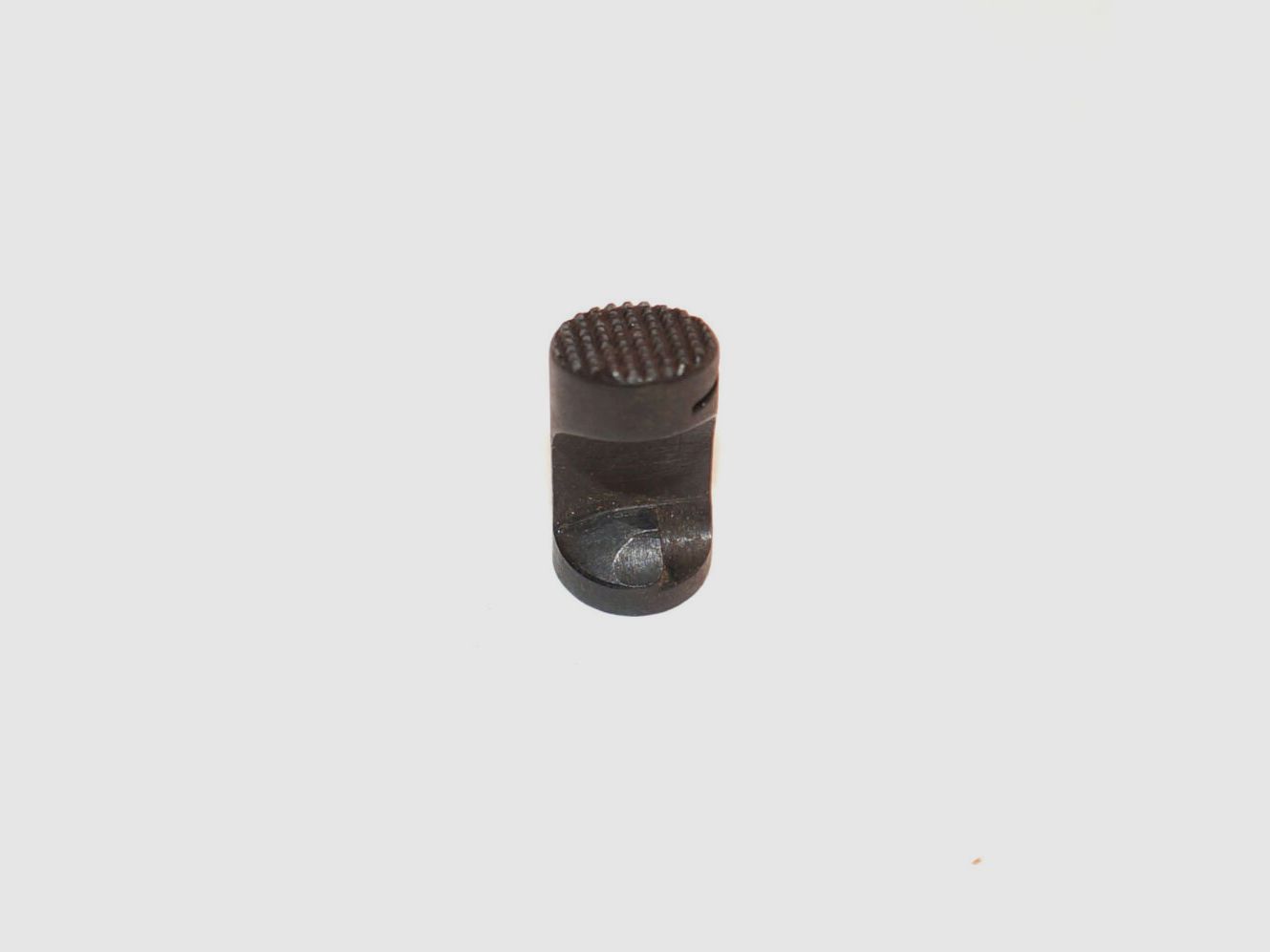 Fábrica de armas de Berna Soporte de cargador usado para pistola de ordenanza suiza Parabellum 1906, cal. 7,65mmPara, W+F P08, imagen 3 de 4