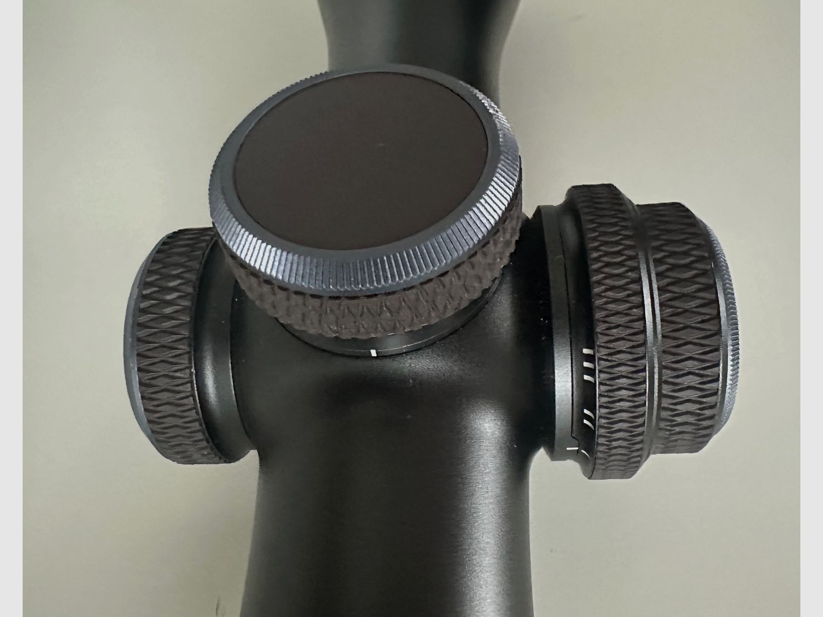 Blaser B1 Infinity 2.8-20x50 / 2.8-20x50 with rail - LIKE NEW - 2 years old - without Blaser saddle mount