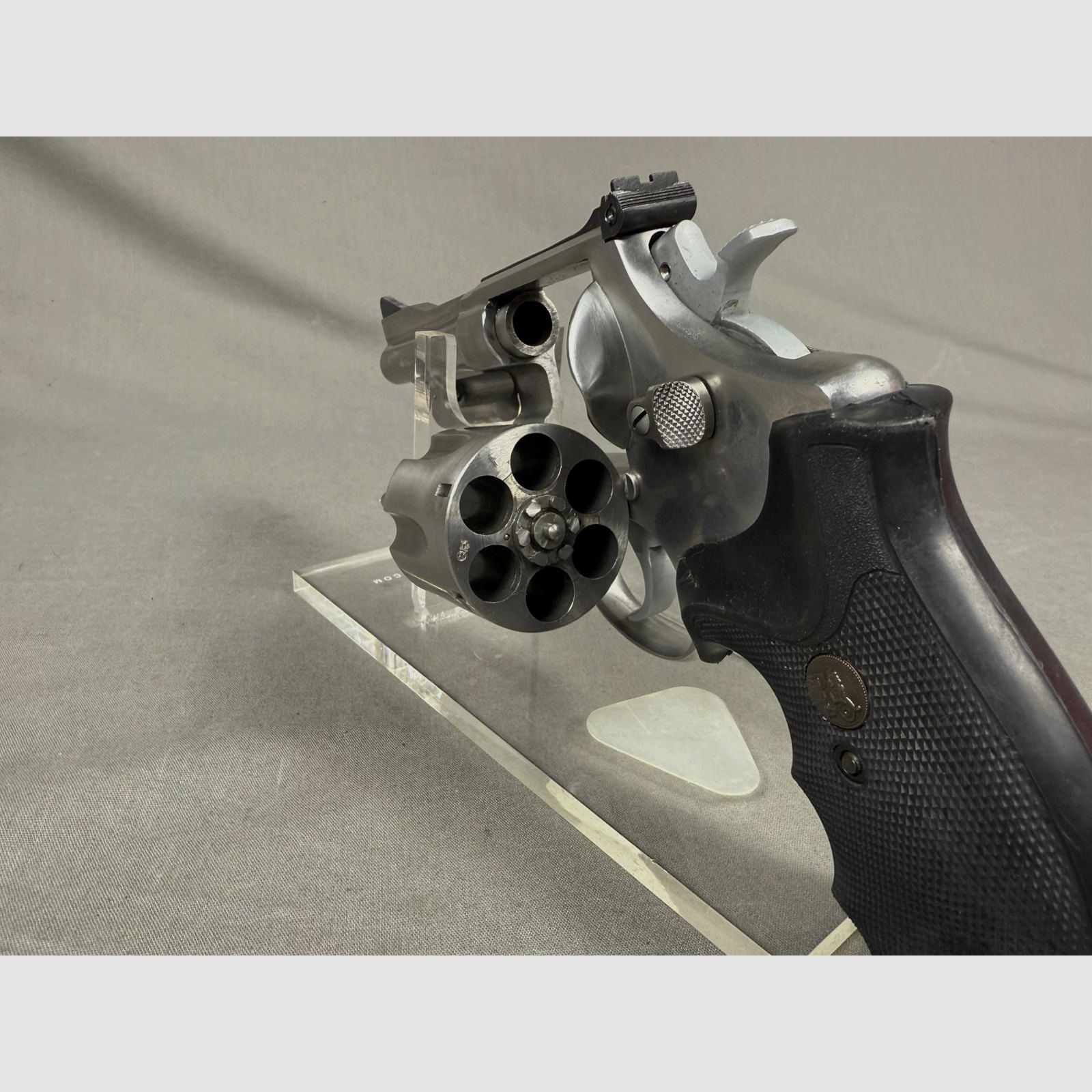 Smith & Wesson 624 in .44 S&W Spl.