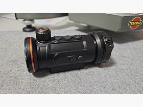 Thermtec Hunt 650 thermal imaging attachment