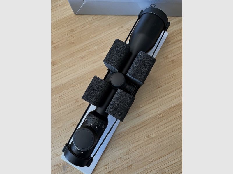 Leica Magnus 1.8-12x50 i - con guida - Ottime condizioni