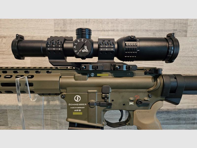 Neuware vom Fachhandel - Schmeisser AR15 M5FL 16,75" OD Green .223Rem - Set mit ZF + Schalldämpfer