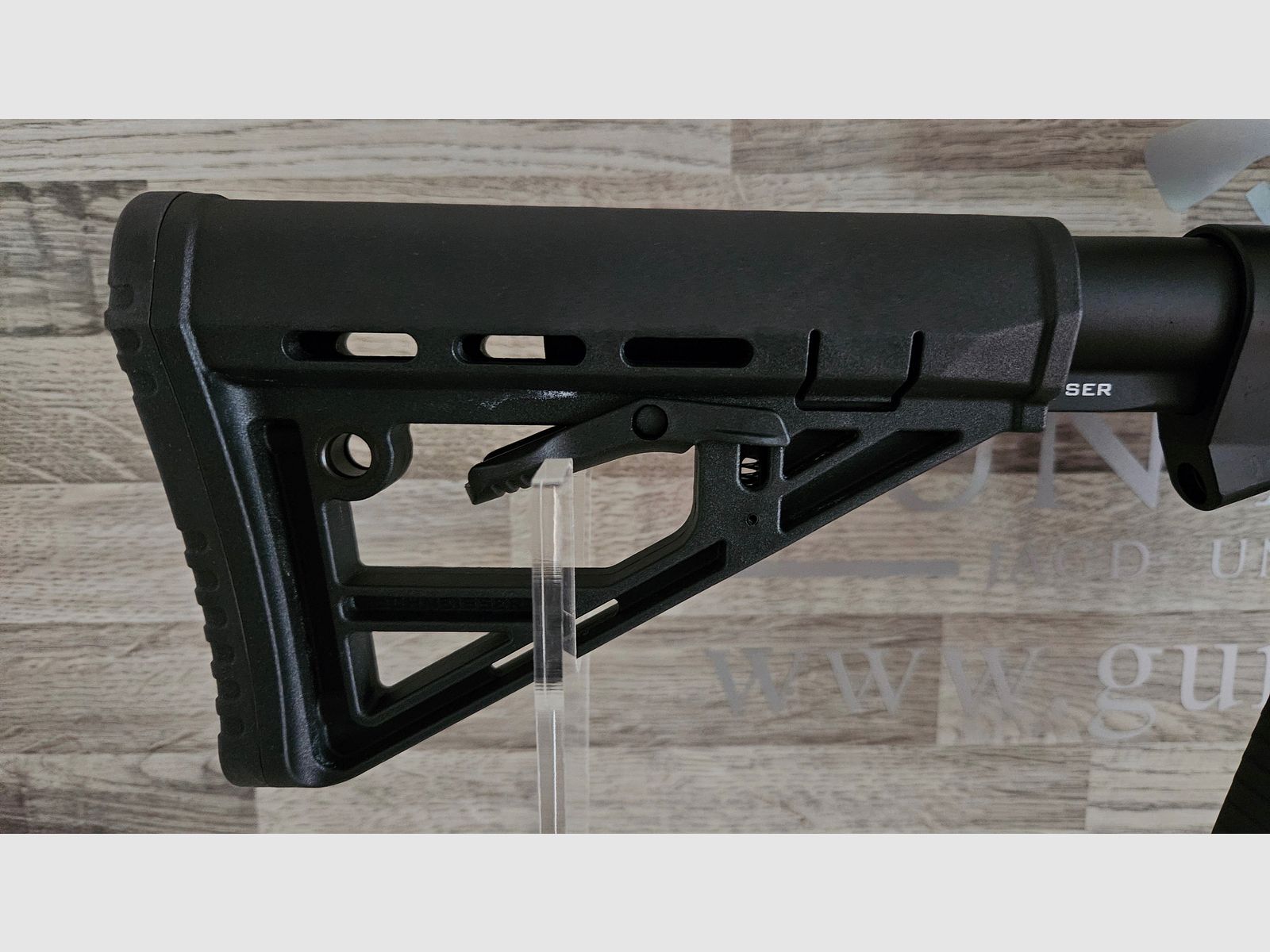 Nowy towar z handlu specjalistycznego - Schmeisser AR15 S4F OD Green 10,5" .223Rem - Zestaw z tłumikiem + lunetą