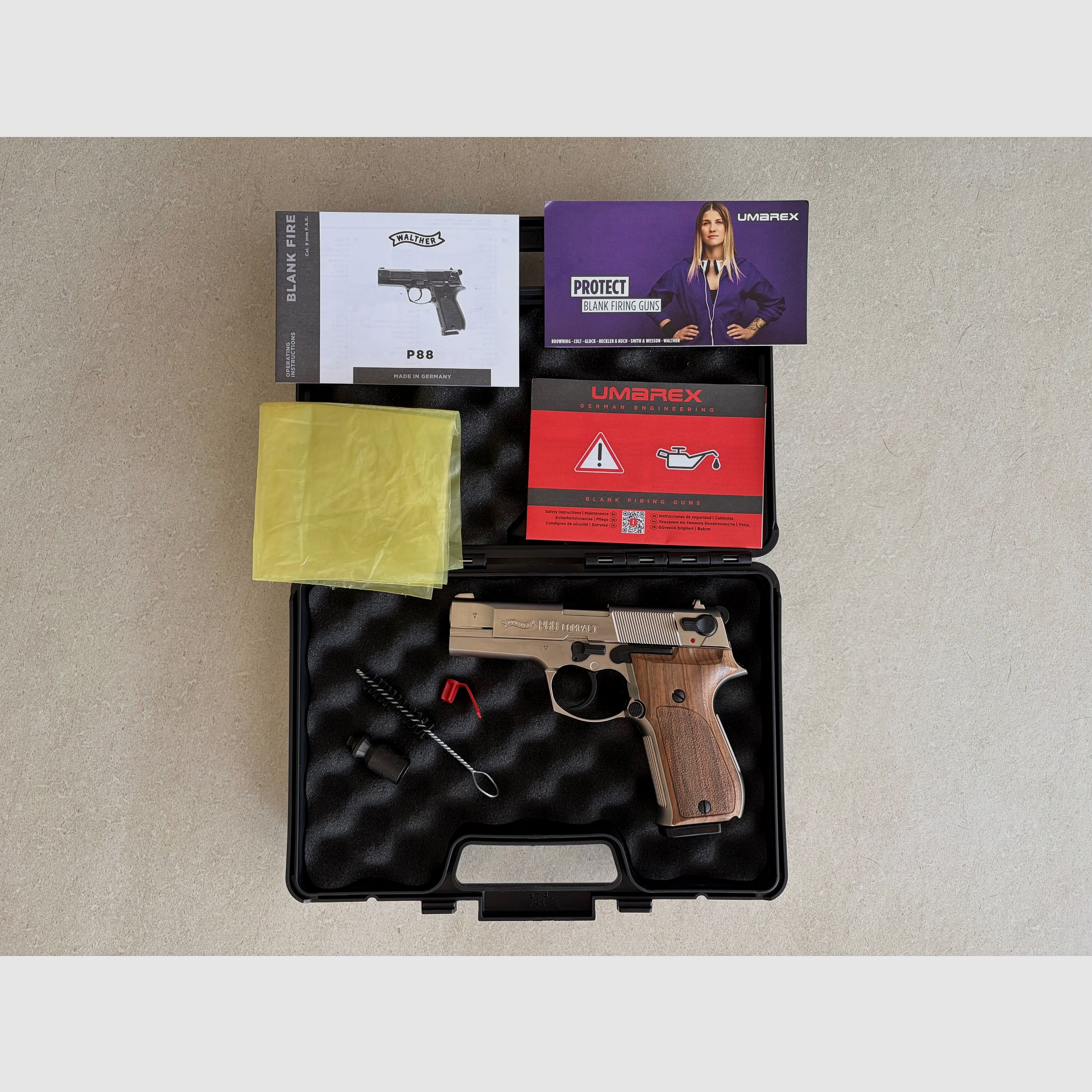 Walther P88 Compact Nickel wooden grip | New | Collector's condition | 9 mm P.A.K.